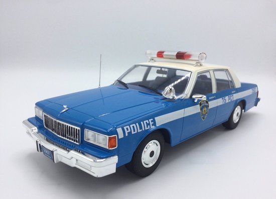 Chevrolet Caprice Classic Sedan, svetlomodrá, Police 1985